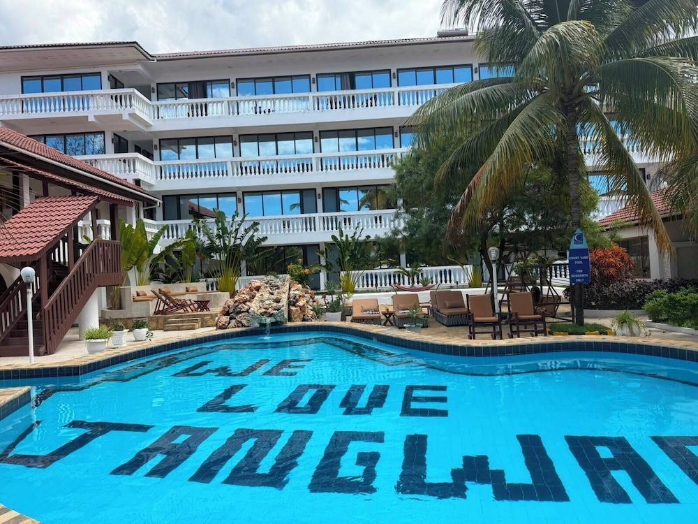 Best Western Jangwani Sea Breeze Resort 1