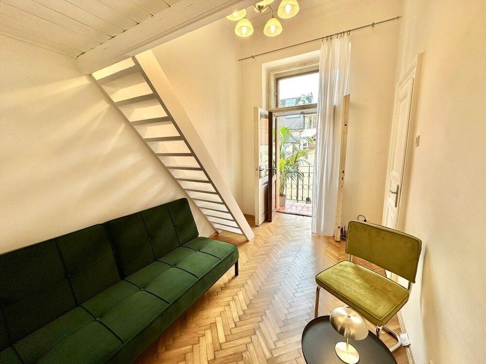 Apartment Siroka 14 1