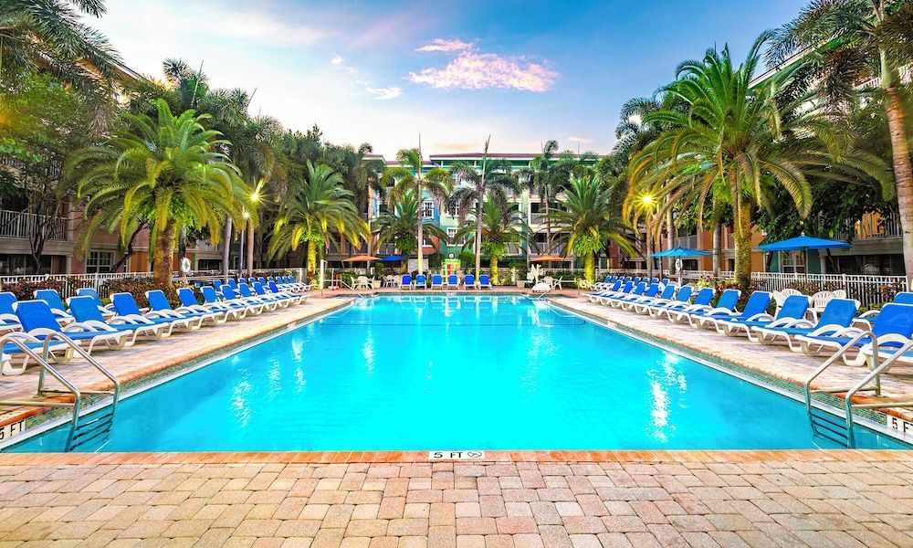 Mizner Place at Weston Town Center, Fort Lauderdale 1