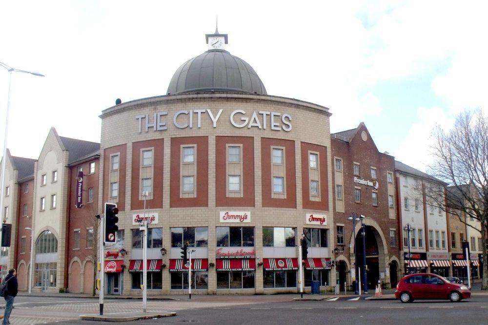 Premier Inn Swansea City Centre 1