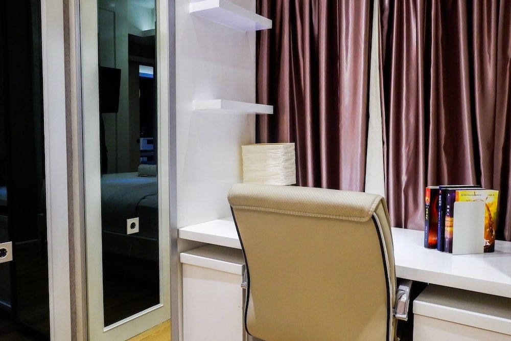 Furnished 1BR City View Casa Grande Apartment 2