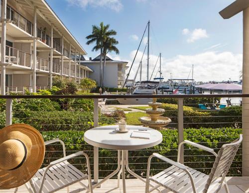 Cove Inn on Naples Bay 1