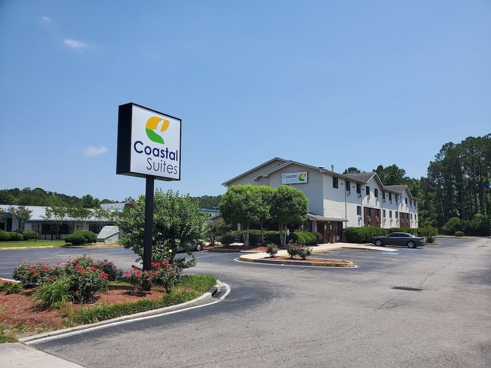 Coastal Inn & Suites 1