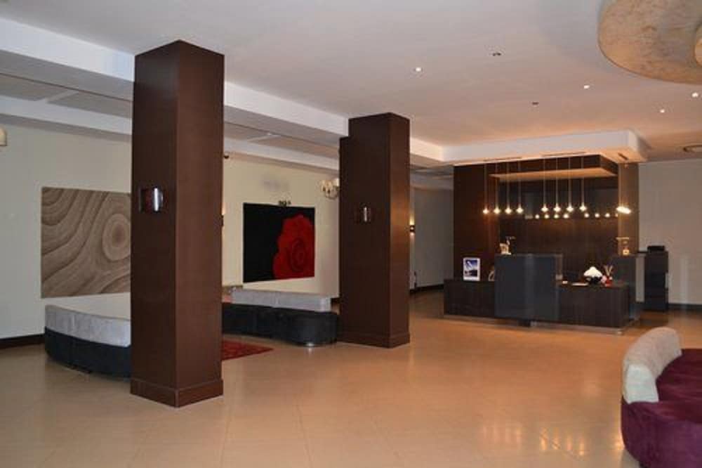 Jardy Hôtel & Suites 1