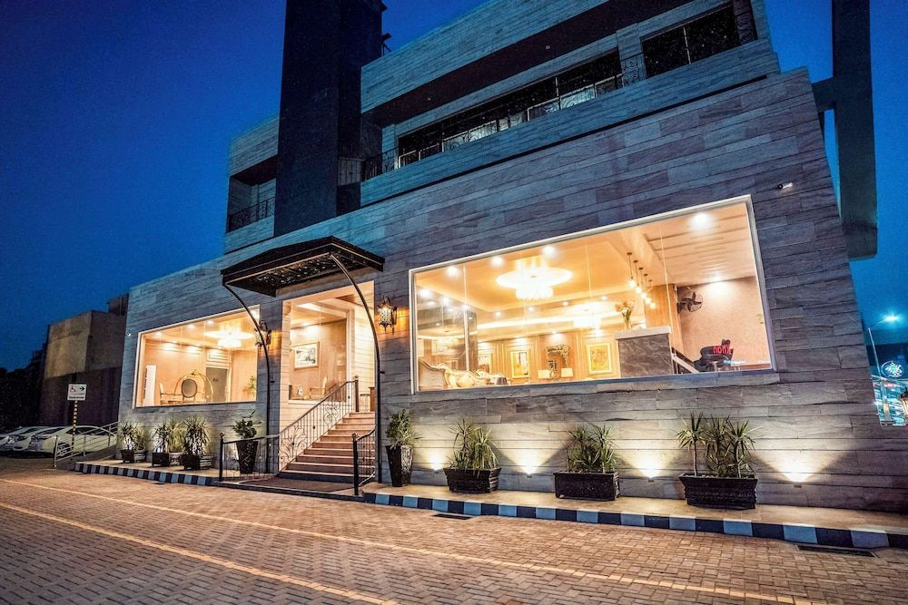 Best Western Faisalabad 1