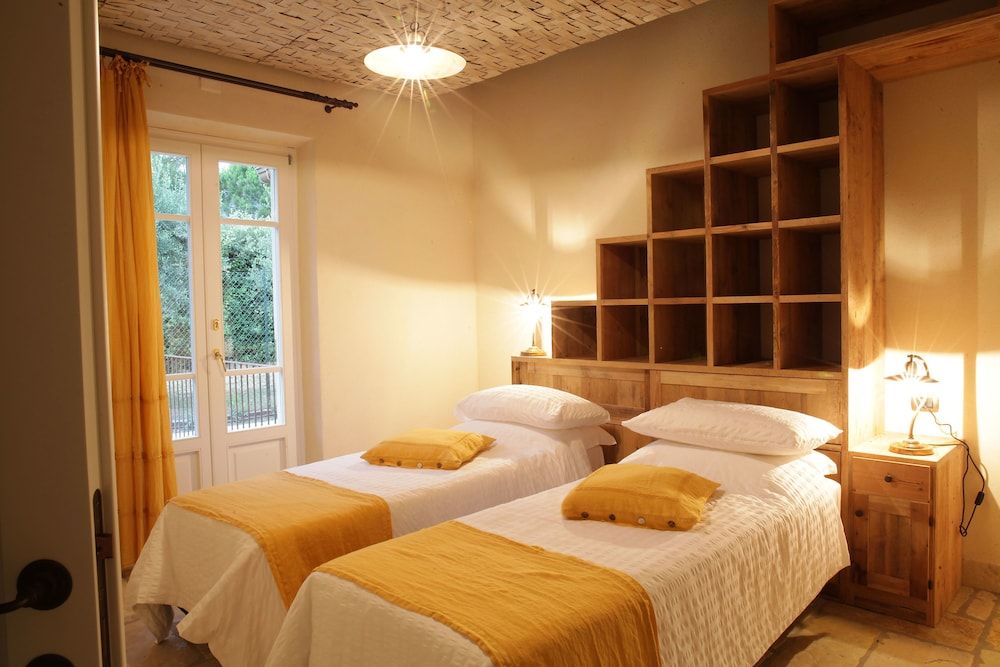 Olimagio Farm Stay with animals, 25m pool, beach at cycling distance 2