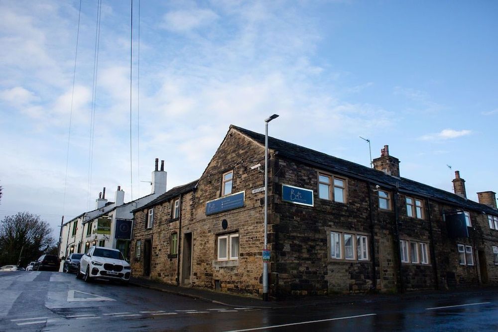Bert's Rooms at The Black Horse Inn 1
