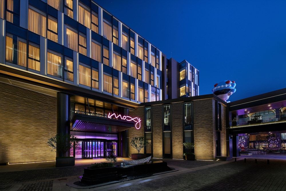 Moxy Xi'an Downtown 1