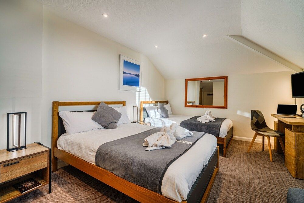 The Victoria Inn 2