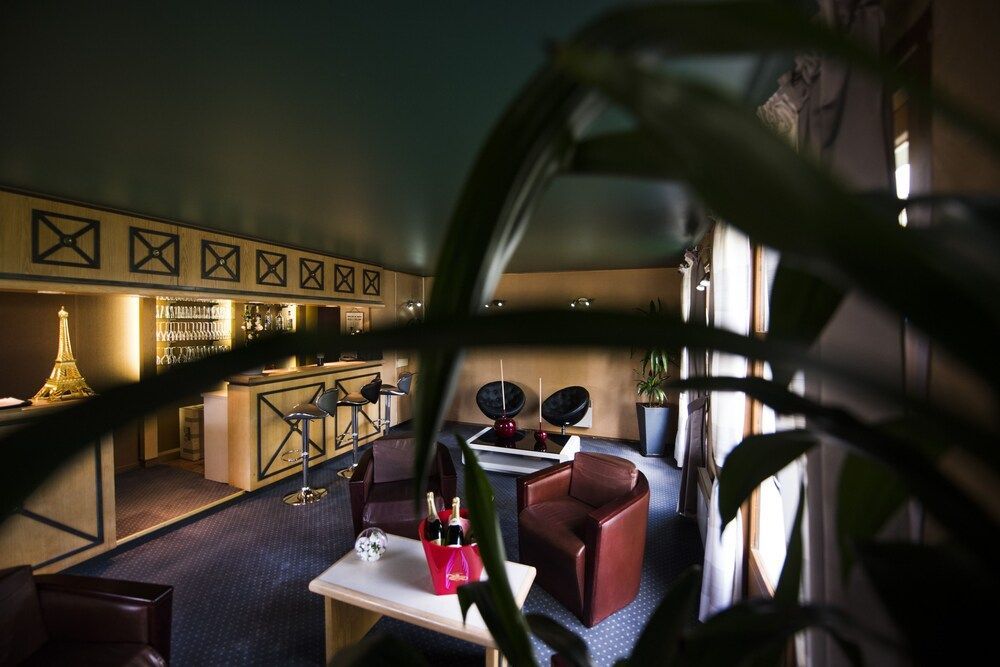 Hotel Pavillon des Gatines 2