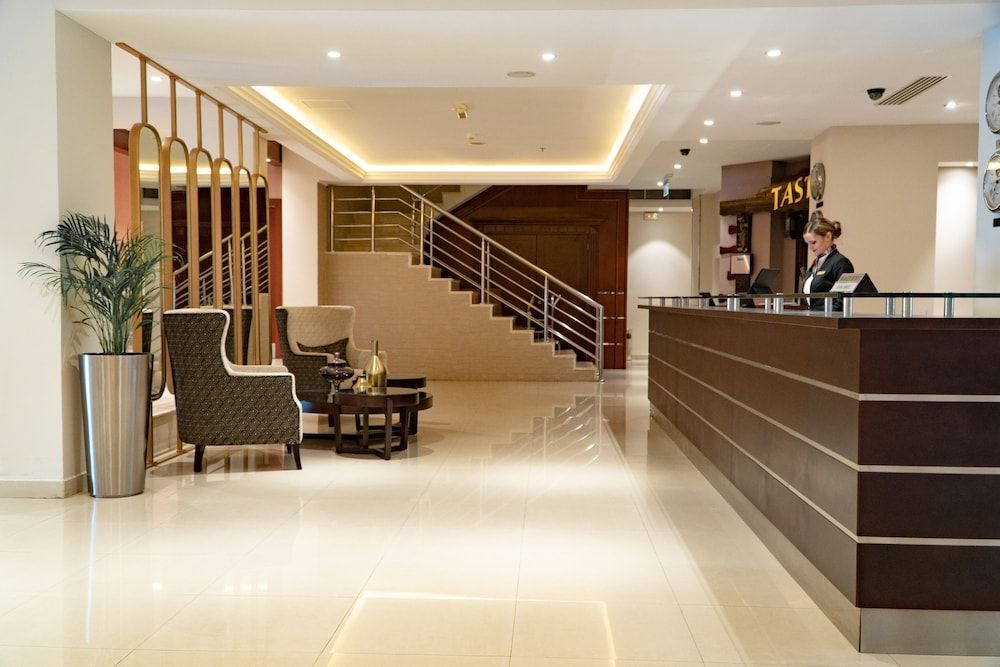Al Ain Palace Hotel Abu Dhabi 2