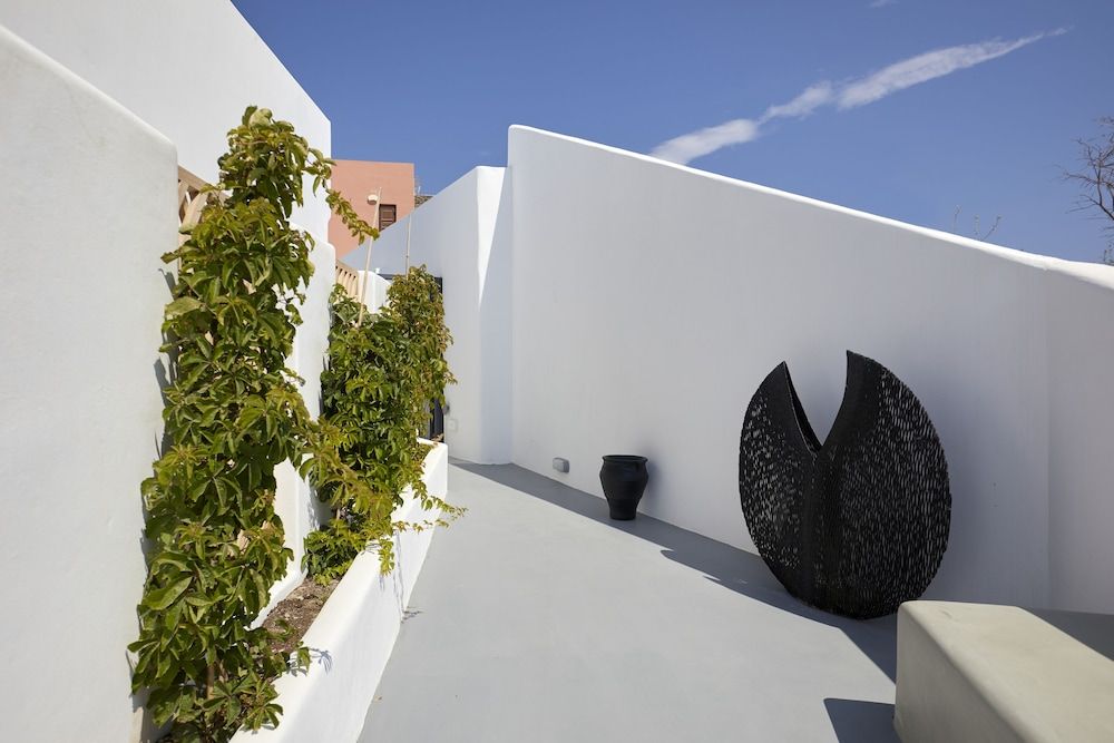 Santorini Princess Spa Hotel 2