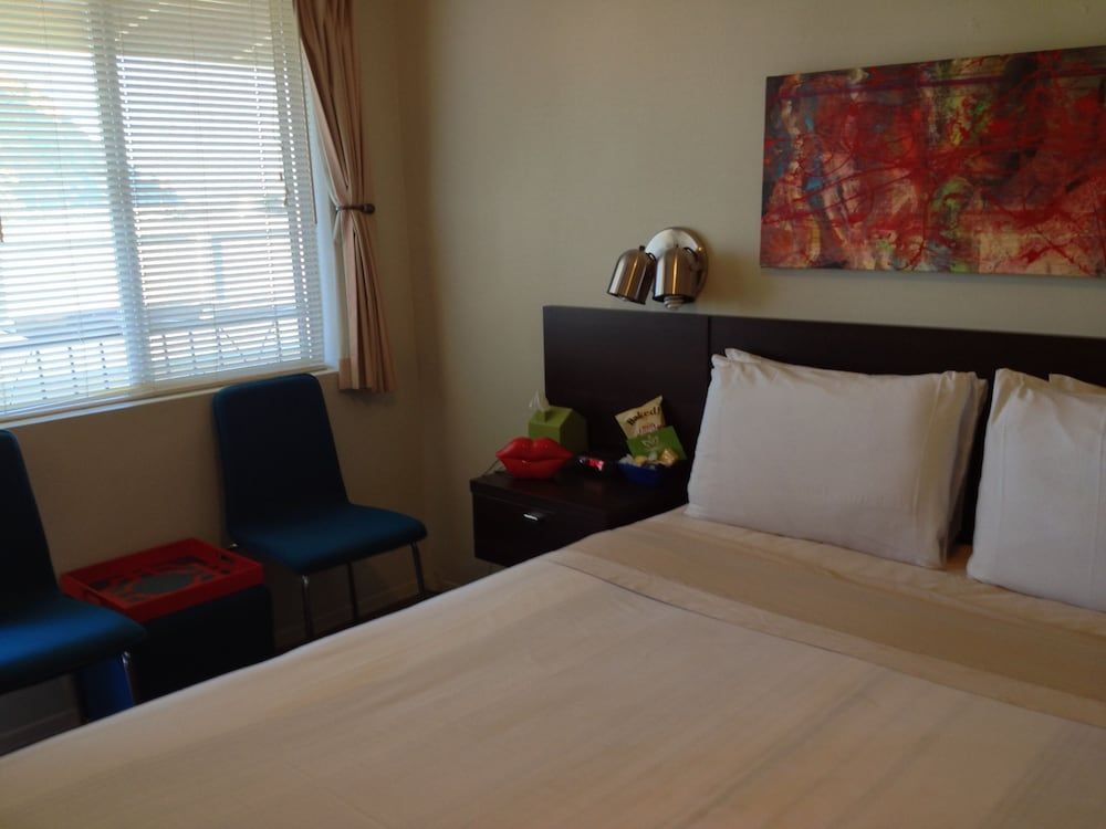 Bayfront Inn 2