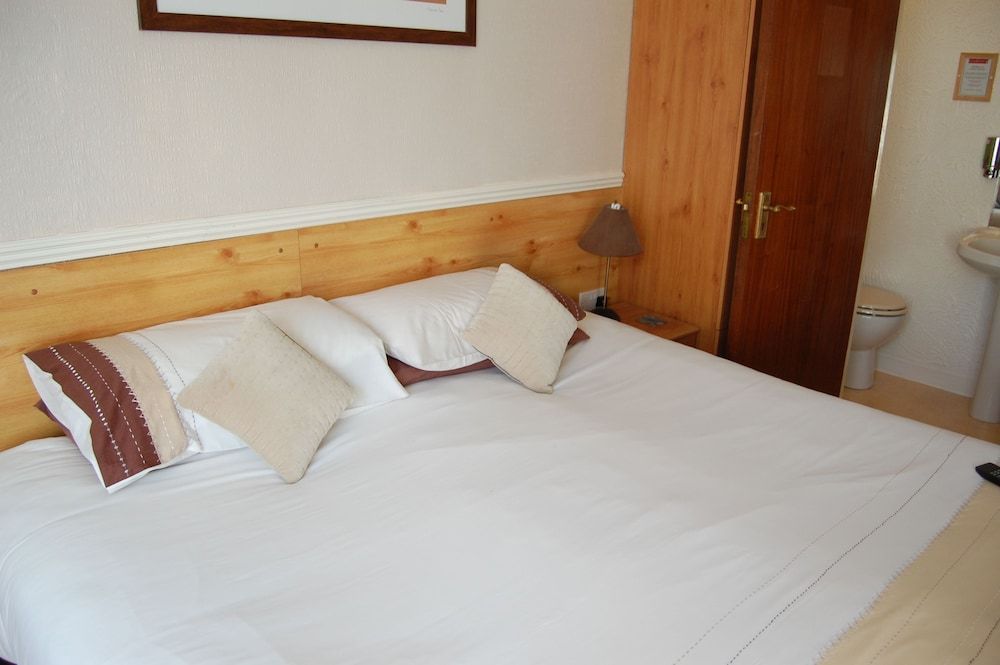 The Chorlton by Cherish Lewis Hotel 2
