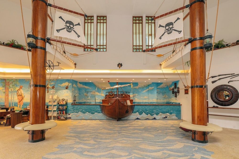 Pirates Beach Club -Ultra All Inclusive 1