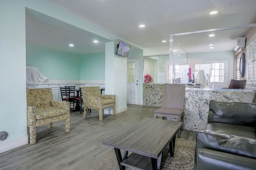 Economy Inn Buttonwillow Bakersfield I-5 2