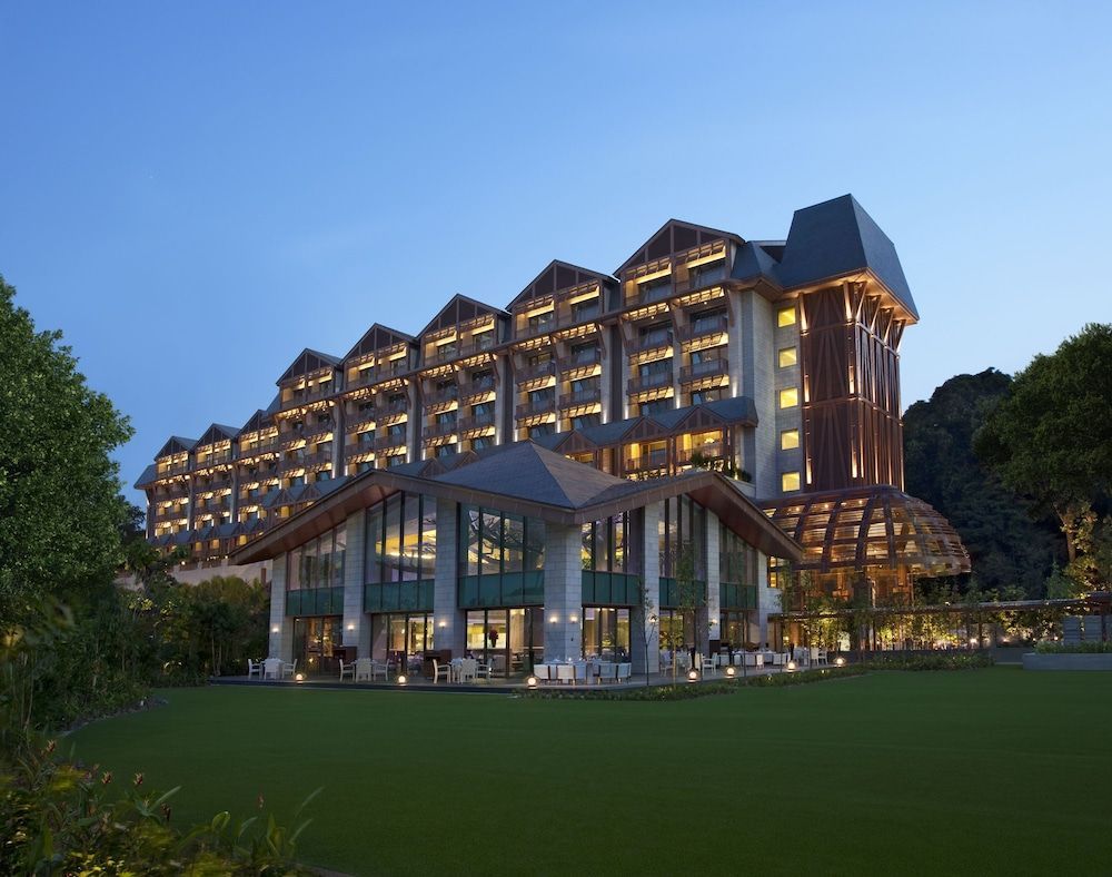 Resorts World Sentosa - Equarius Hotel 1