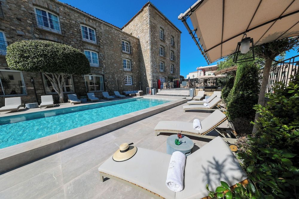 Hôtel L'Abbaye 1