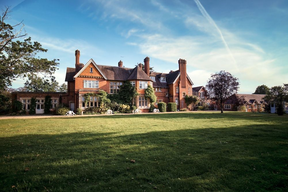 Cantley House Hotel - Wokingham 1