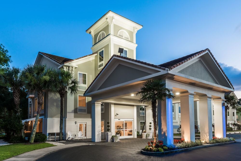 Holiday Inn Express FAIRHOPE-POINT CLEAR by IHG 1