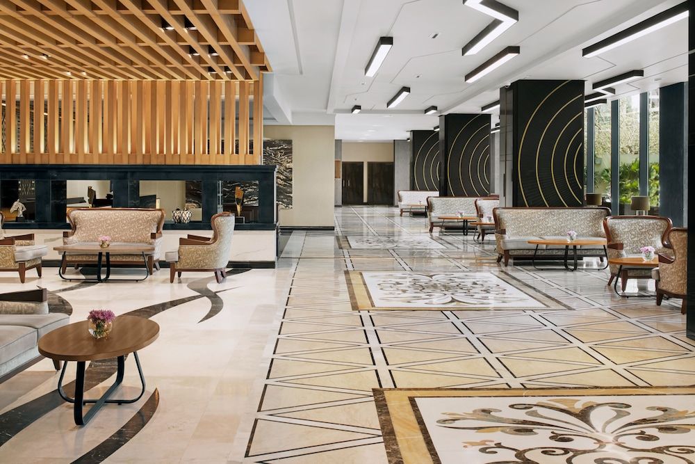 Mövenpick Hotel Karachi 2