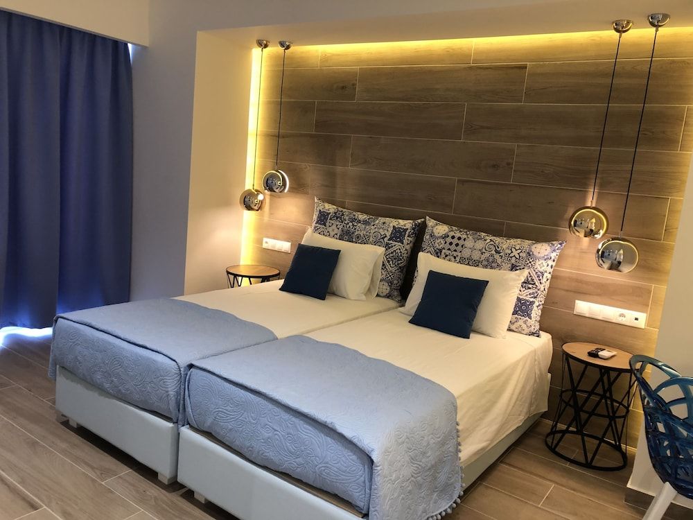 Elpida Beach Studios 2