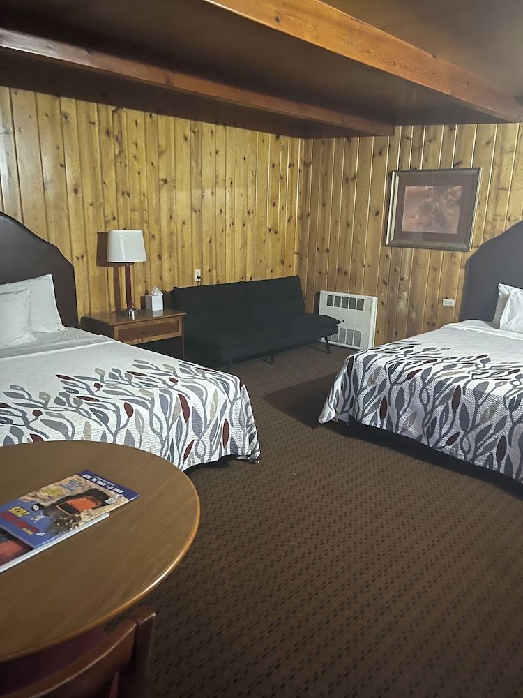 Prospector Motor Lodge 1