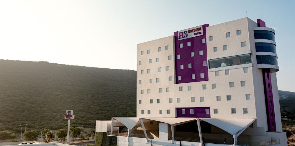 HS HOTSSON Hotel Queretaro 1