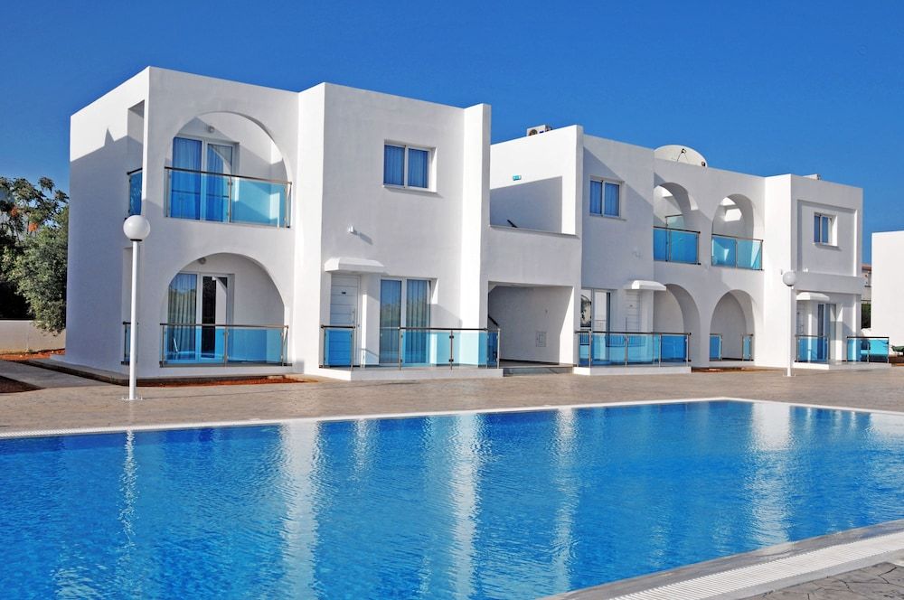 Kaos Hotel Apartments 1