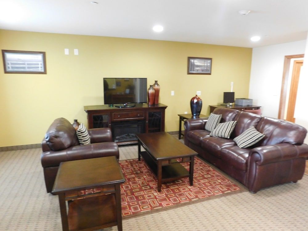 Birch Hill Suite Rochester – Med City 1