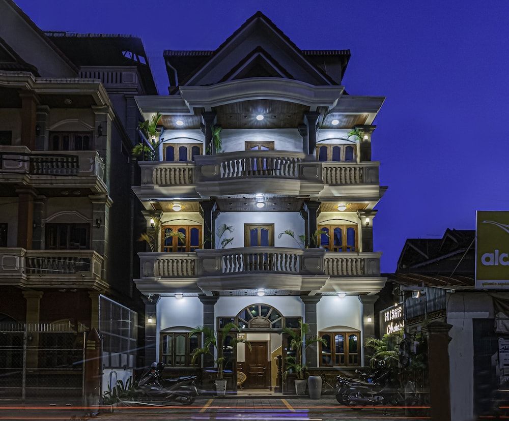 Archaic House- Siem Reap 1