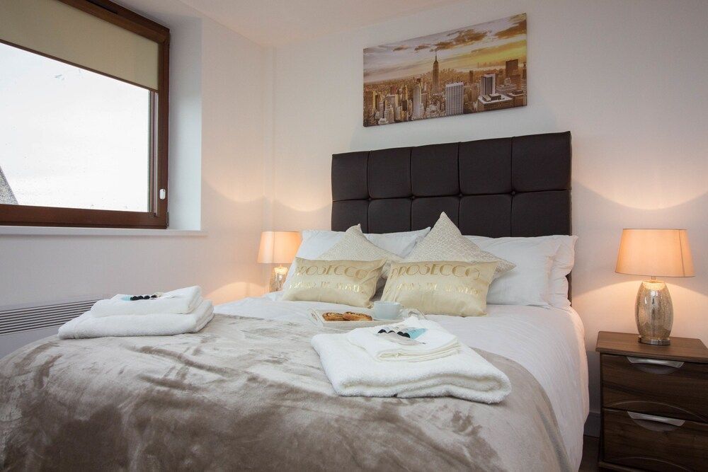 Trafalgar House 2