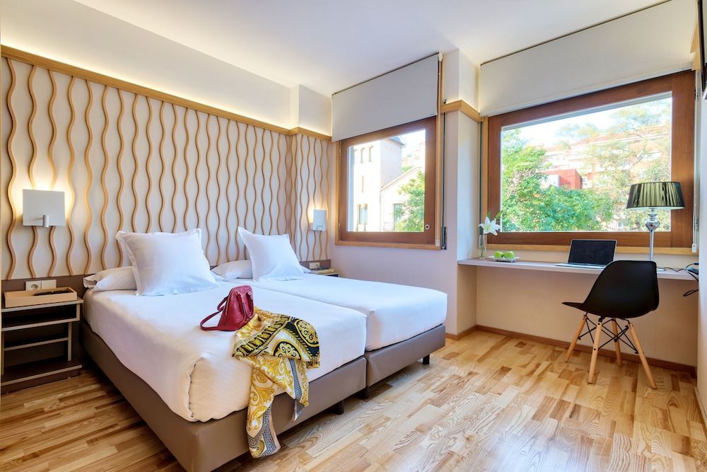 Bonanova Suite Hotel 1