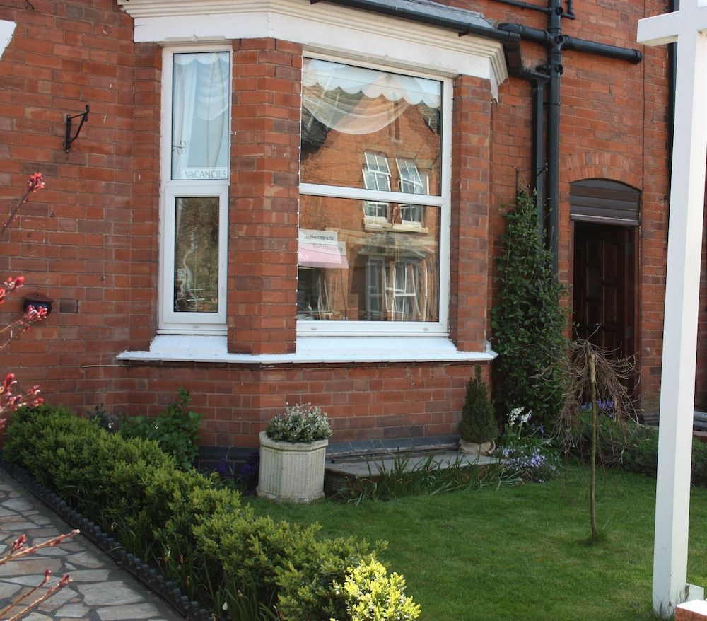 Avoncot Guest House 1