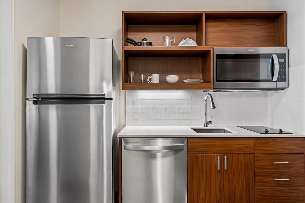 Everhome Suites Bozeman 1