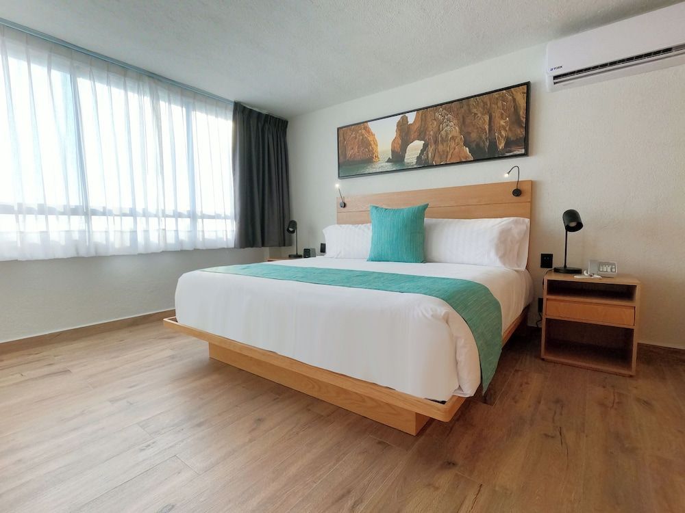 Sunrock Hotel & Suites 1