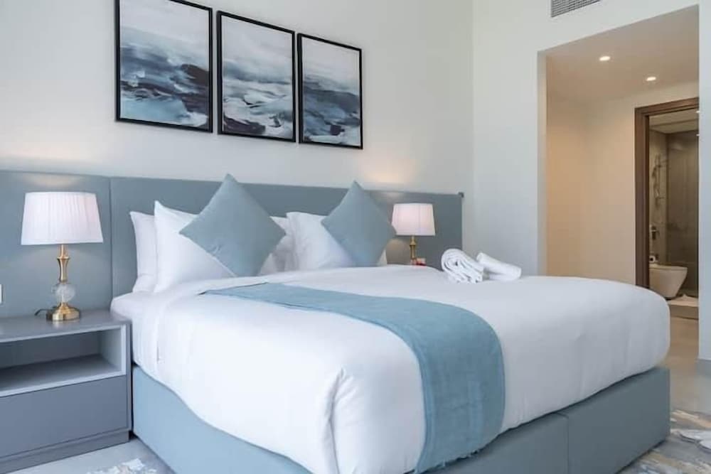 Vogue| Al Wasl 1 Residence near World Trade Centre 2