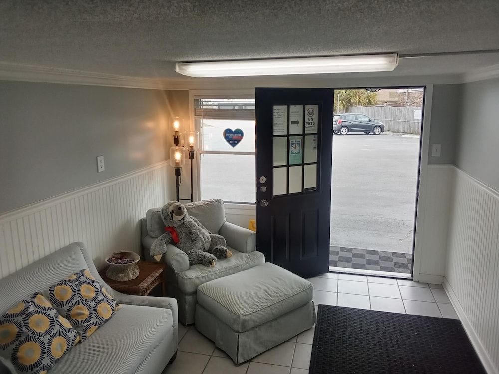 Sea Watch Inn at the Landing 2