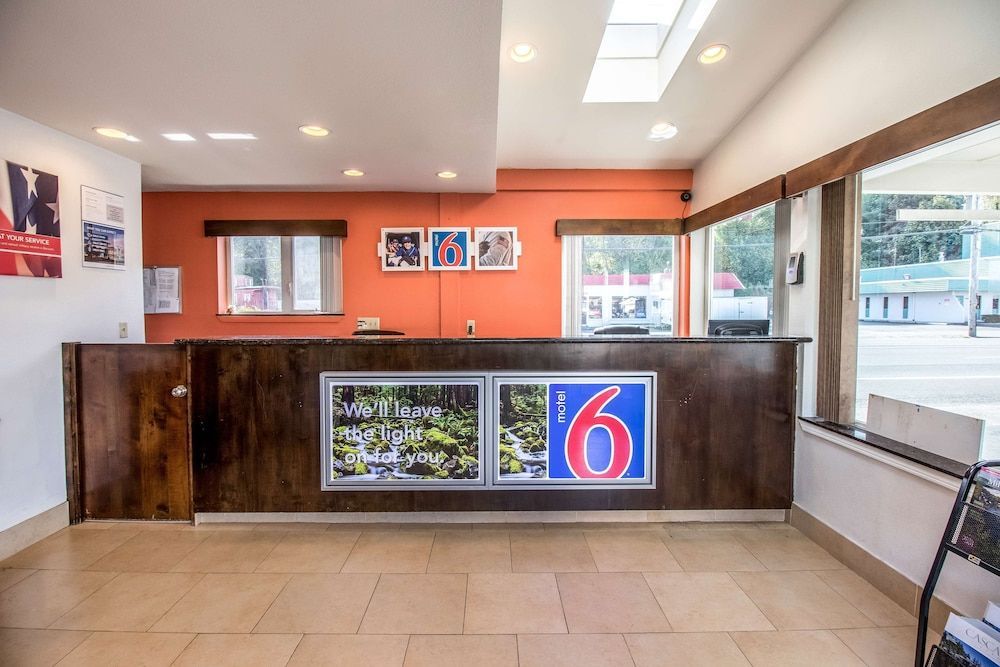 Motel 6-Astoria, OR 2