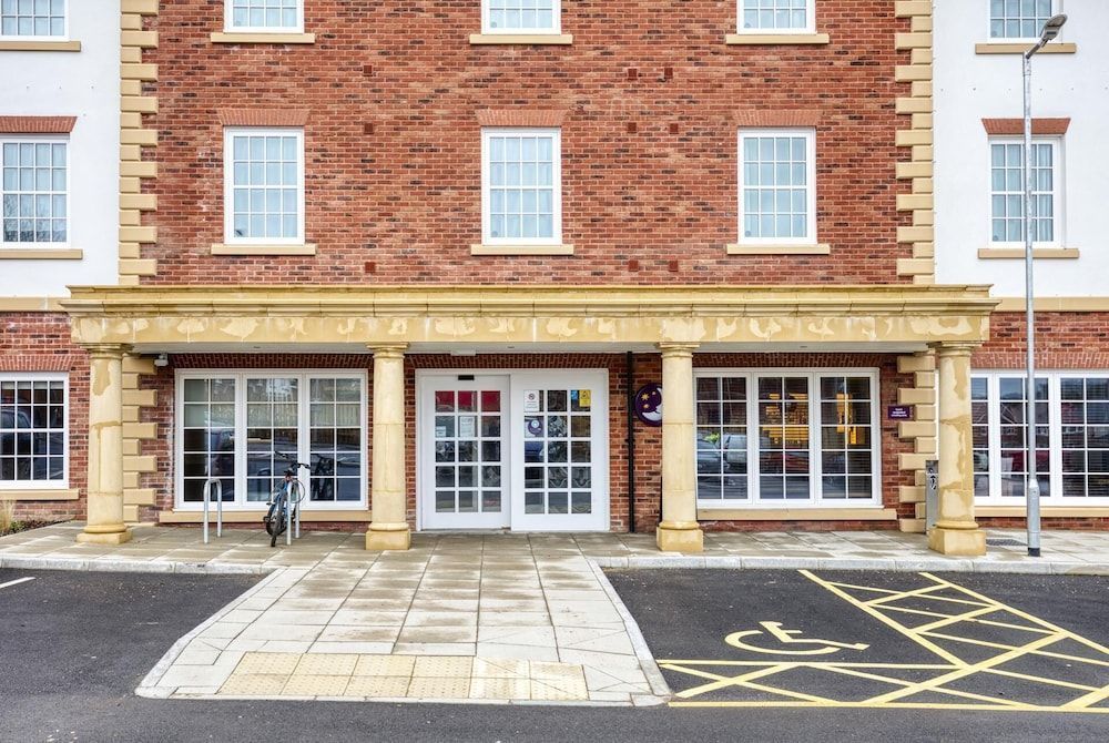 Premier Inn Marlborough 1
