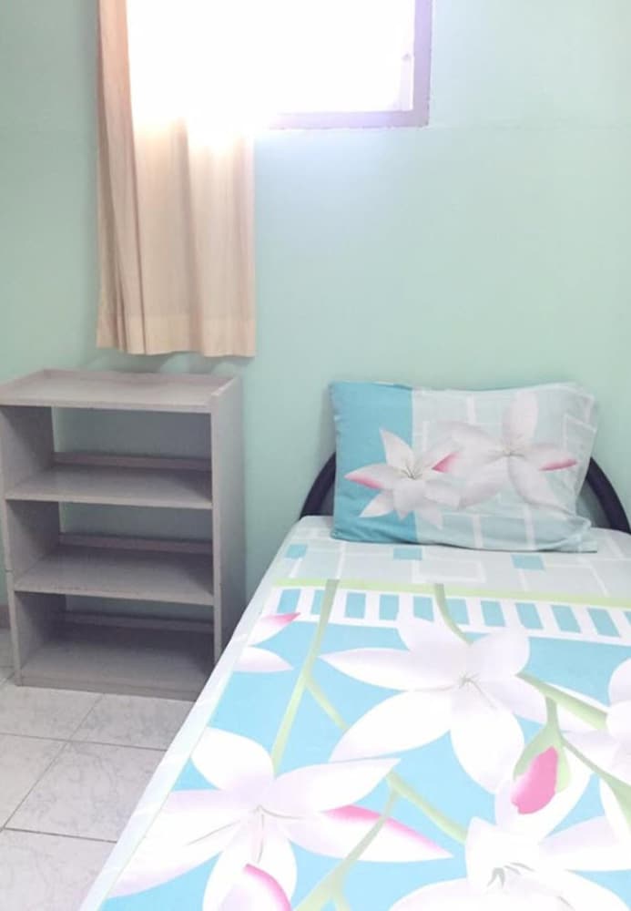 NAT 2 Guest House 2