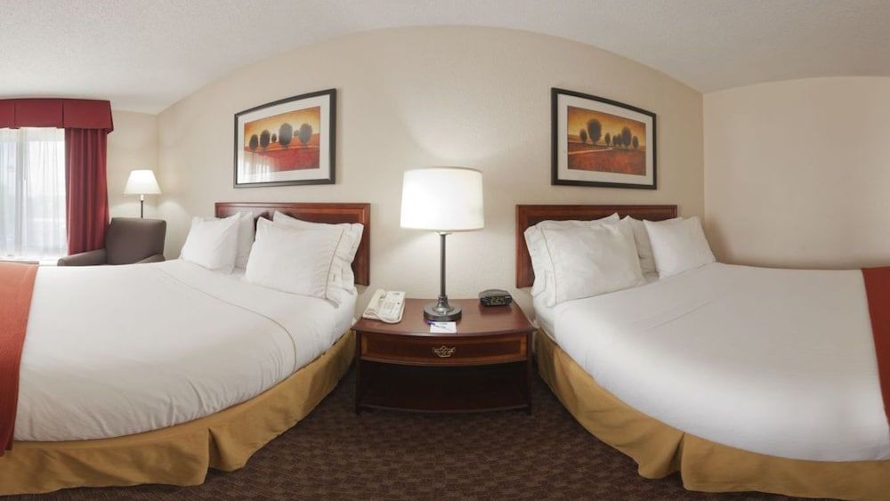 Baymont by Wyndham Merrillville 2