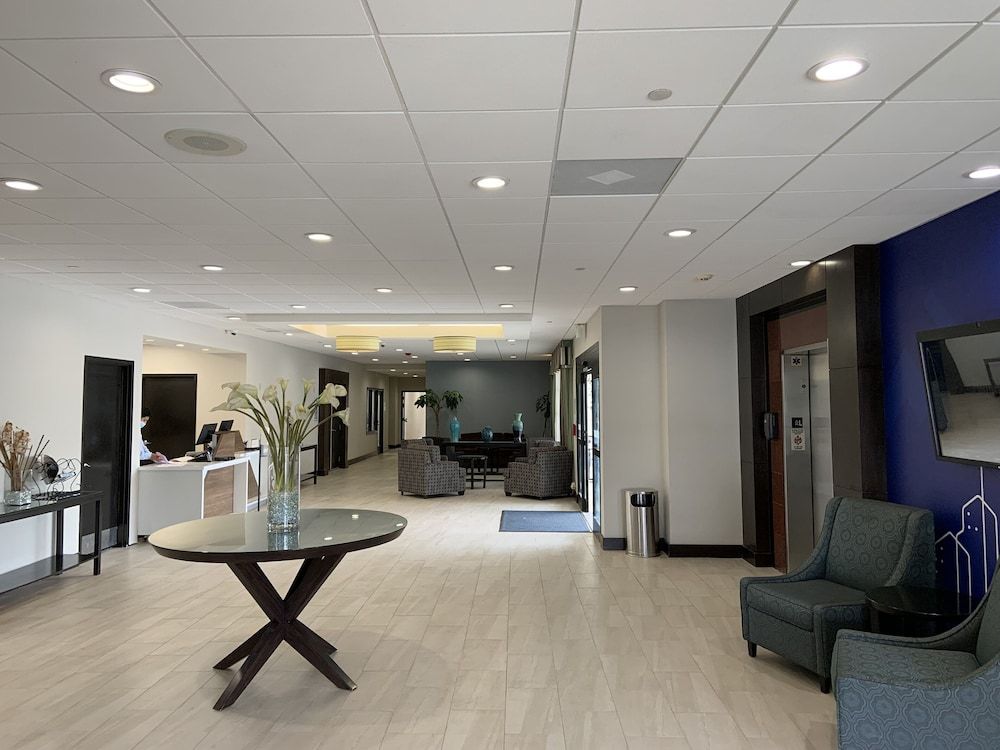 Holiday Inn Express & Suites HERMOSA BEACH by IHG 2