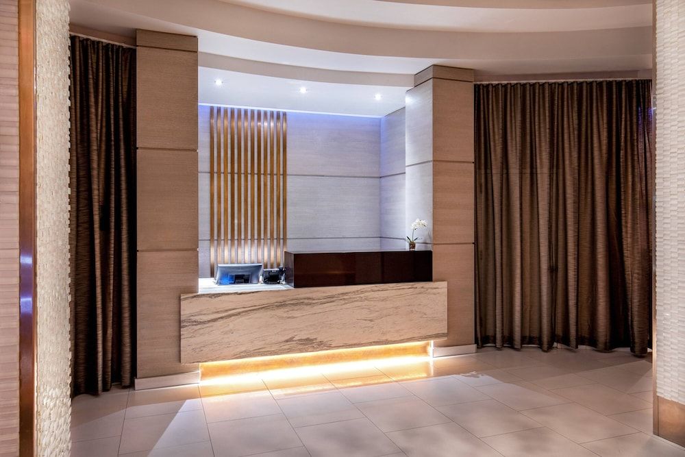 Fairfield By Marriott New York Manhattan Times Square 2