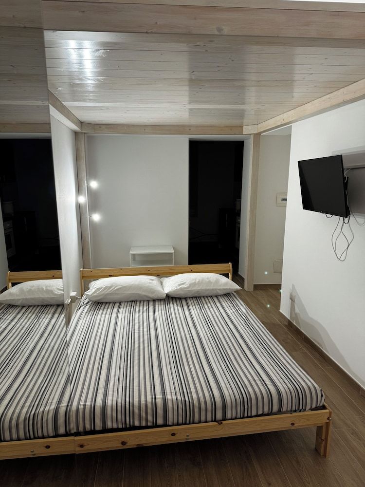 Terno su Napoli Center Suite Apartment 2