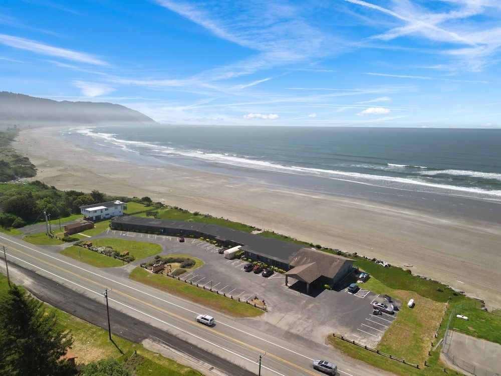 Crescent Beach Motel 1