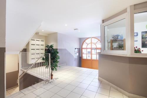 Neoresid Rv Sidence Saint Germain 1