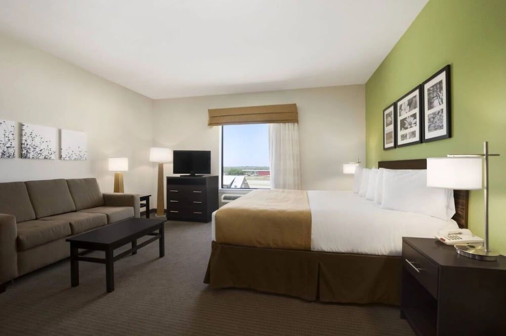 PetroStay Inn & Suites Cotulla 2