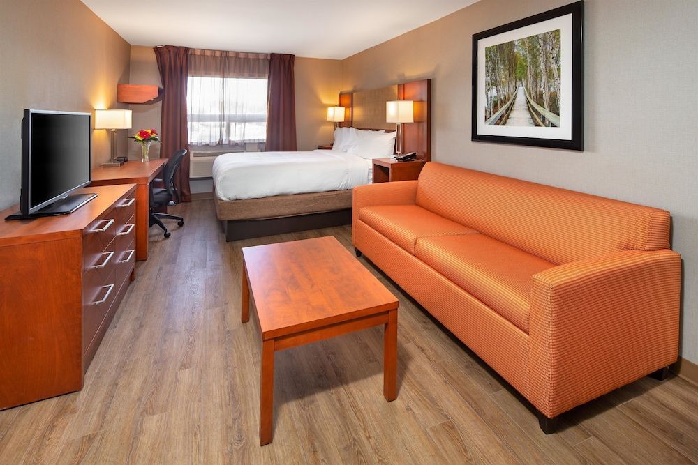 Canadas Best Value Inn-Richmond Hill 2