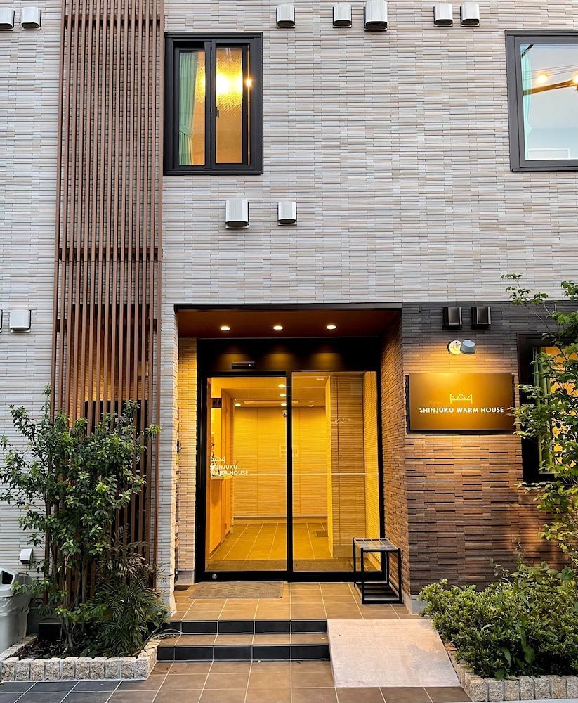 SHINJUKU WARM HOUSE 1